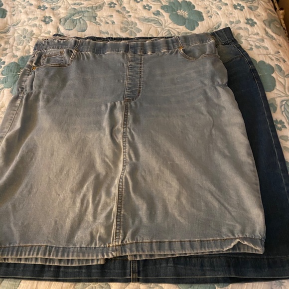 Nuggles brand denim skirts - Picture 2 of 8